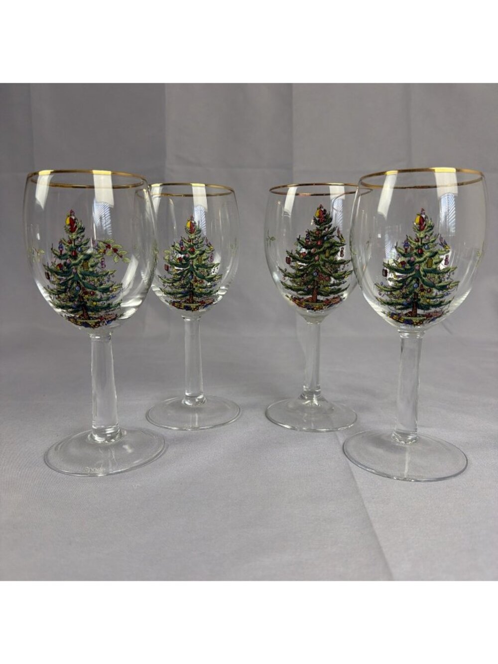 Set of 4 Spode Christmas Tree Wine Stemware Glasses Gold Rims 13 oz.